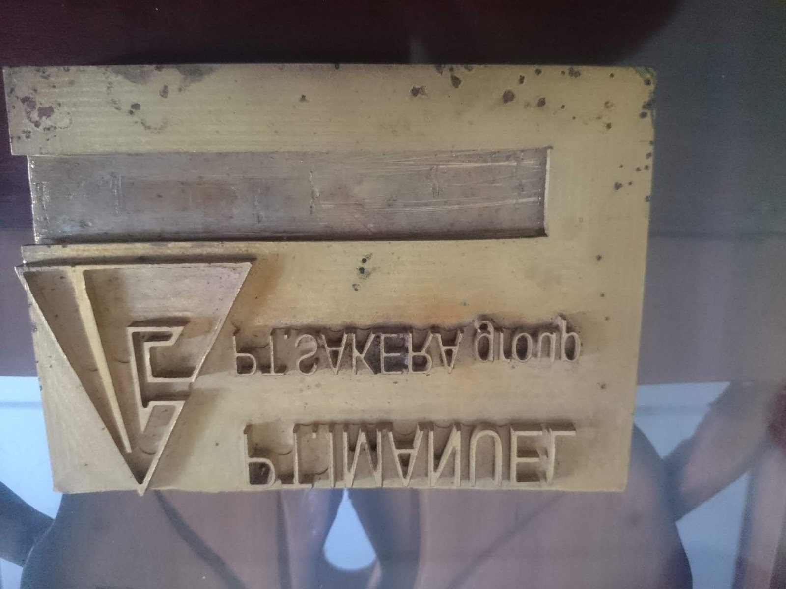 jasa pembuatan plat emboss