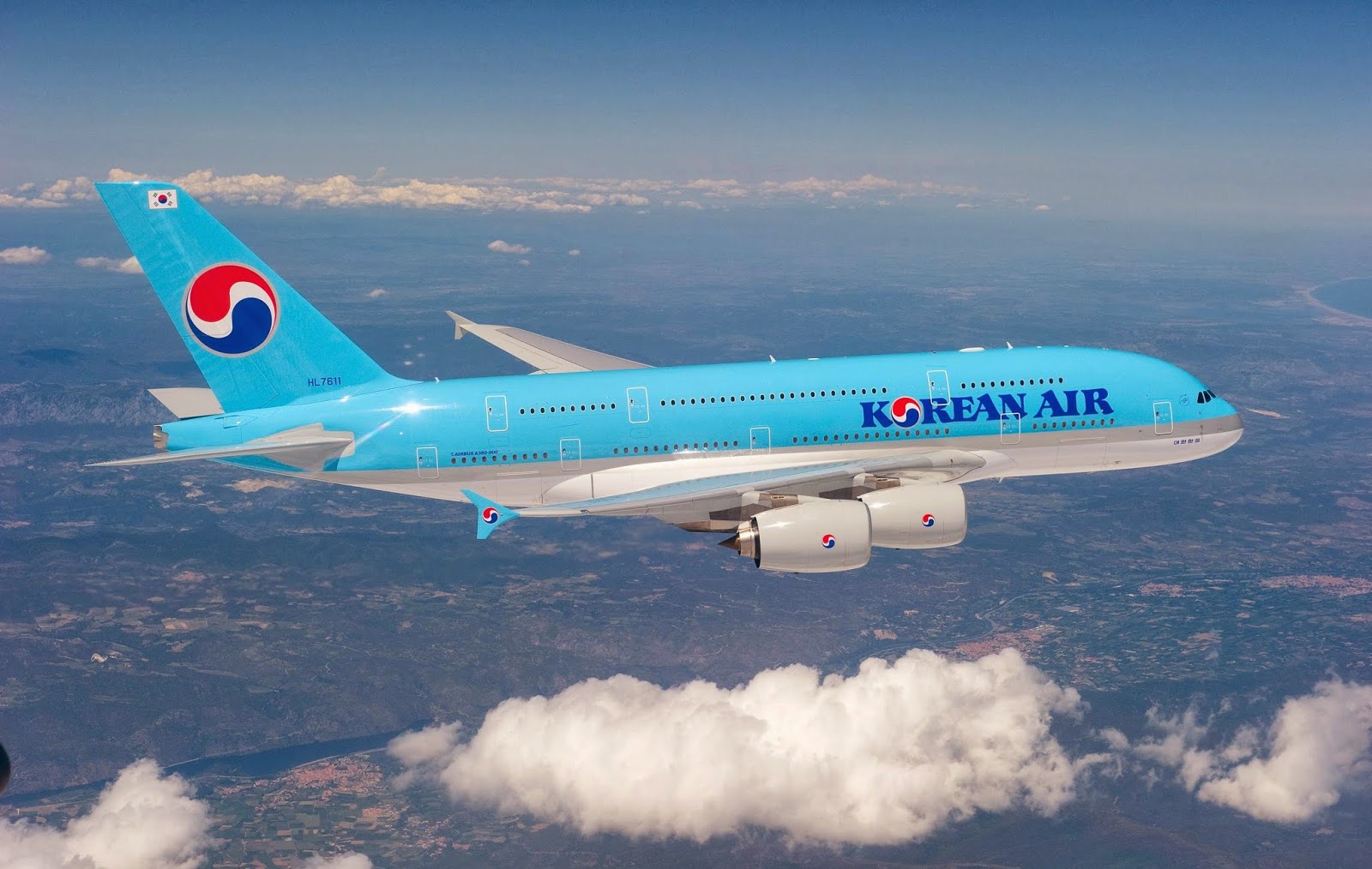 SOUTH KOREAN AIRLINES - Education,Information and Recreation