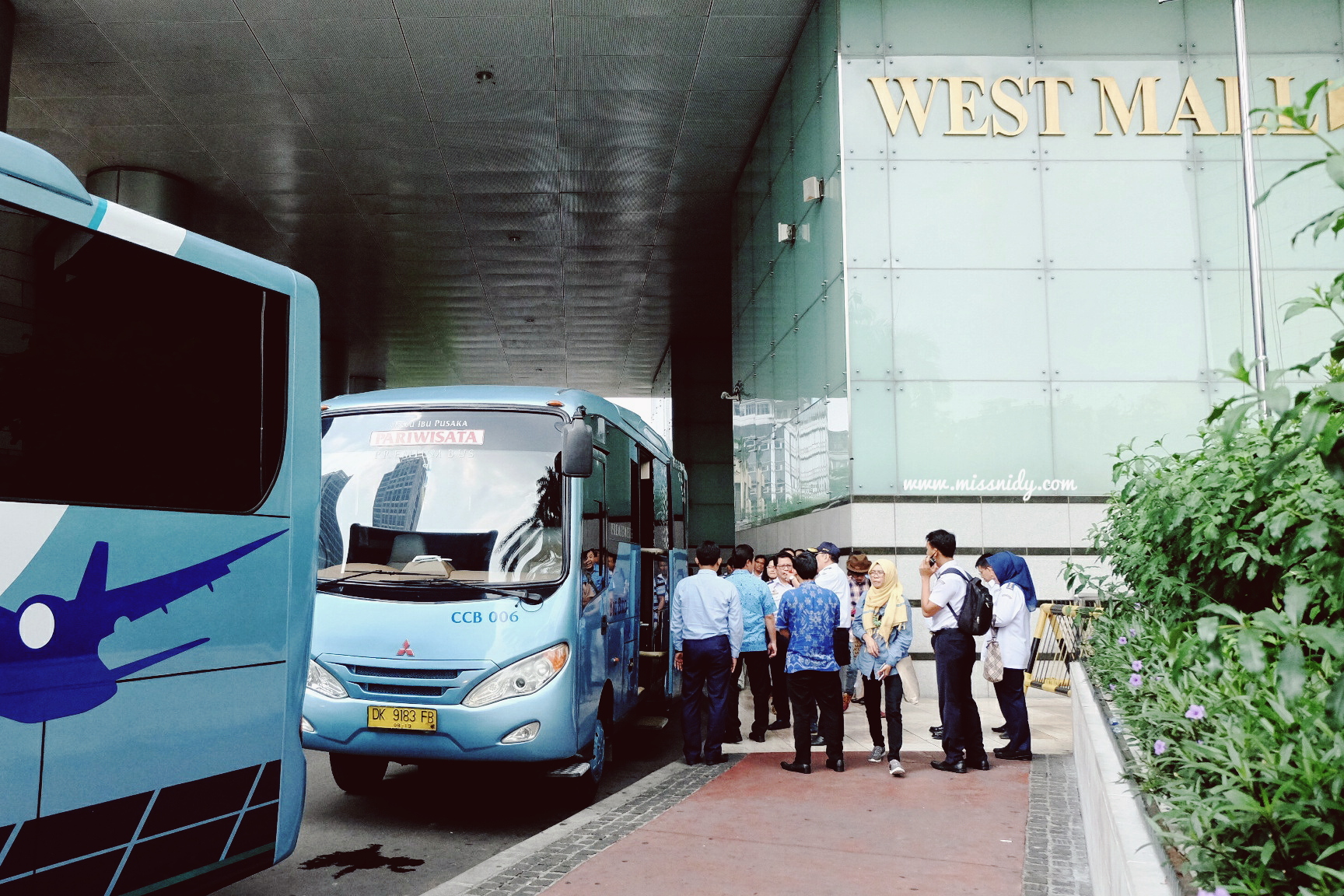 bus ke bandara Soekarno-Hatta dari Mall Grand Indonesia