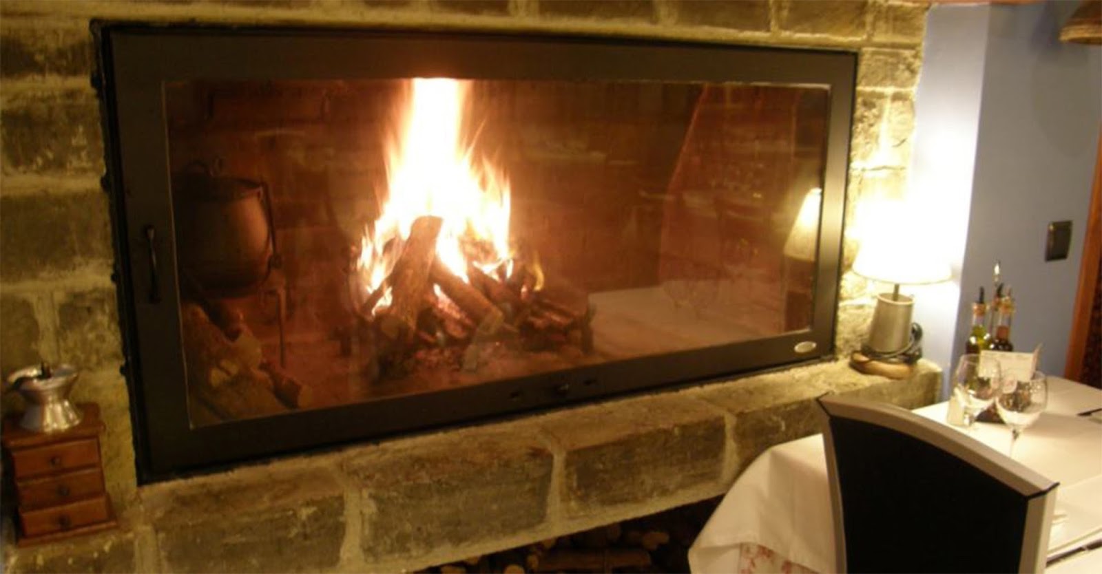 Marzua: Puertas de chimenea sin obras