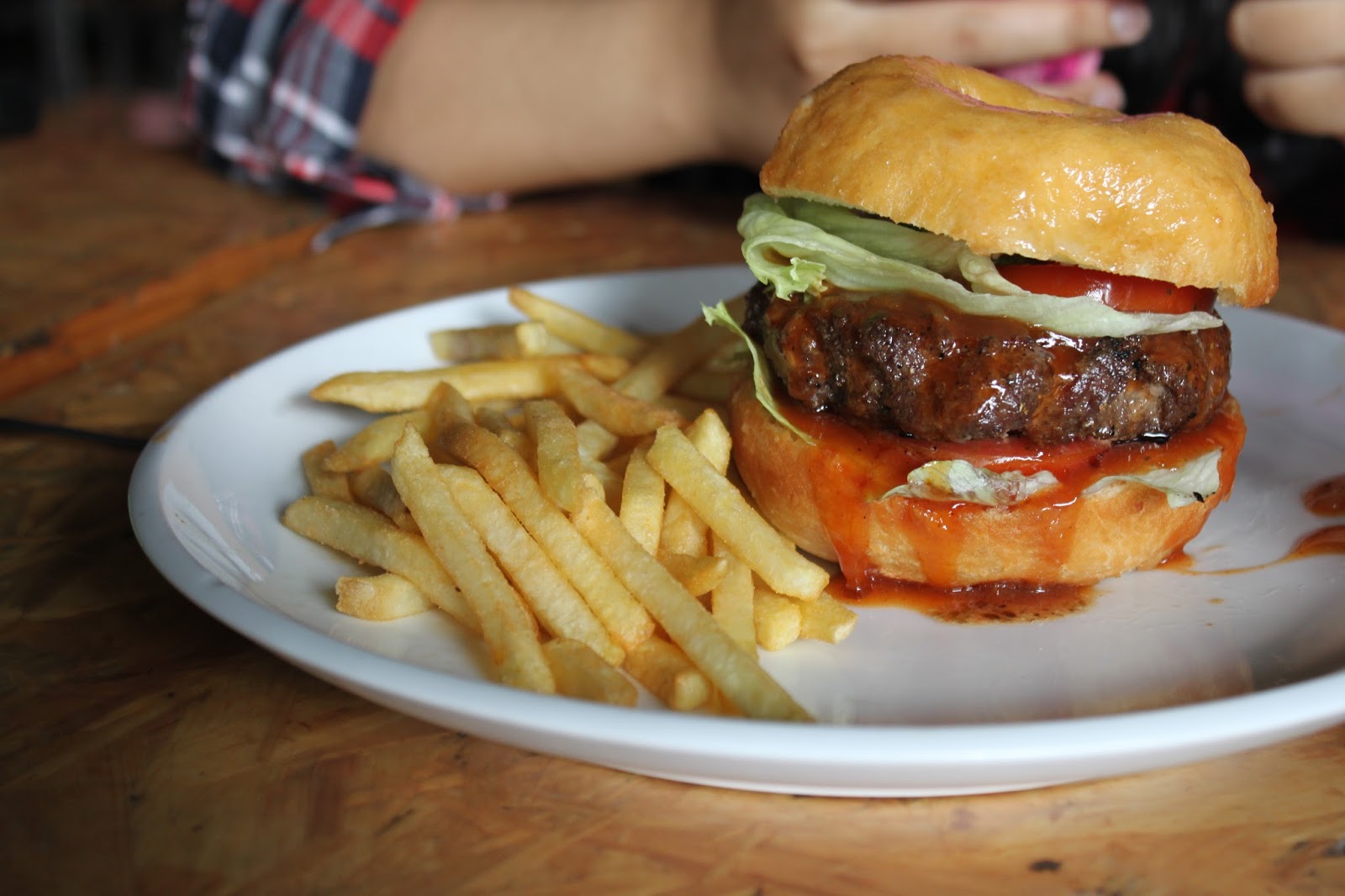 Karnivor "Let's Meet Our Meat!" Bandung et l'amour