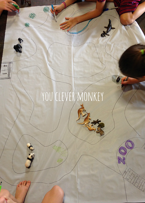 Design and make your own zoo playmat! The latest post in our #easyplayidea series - using simple resources found at home, re-create these easy play invitations for your children to make and play these holidays. Visit www.youclevermonkey.com or #easyplayidea on Instagram to follow along!
