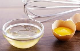  Siapa yang tidak mau memiliki wajah yang bersih 8 Manfaat Putih Telur untuk Wajah 