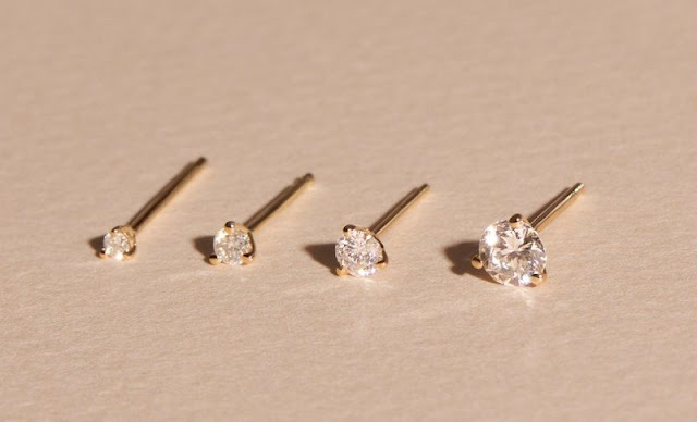 How to Buy Diamond Stud Earrings