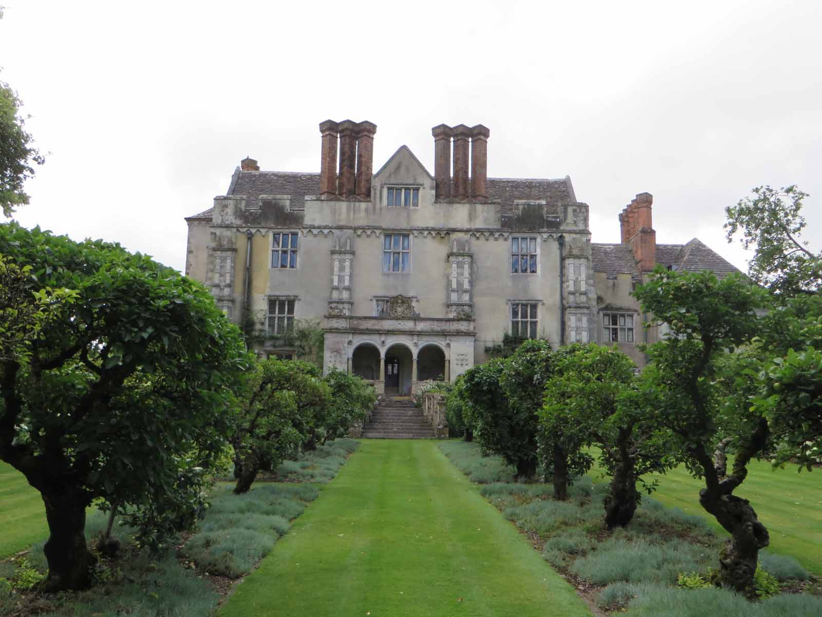 Dorset Allsorts Cranborne Manor Garden