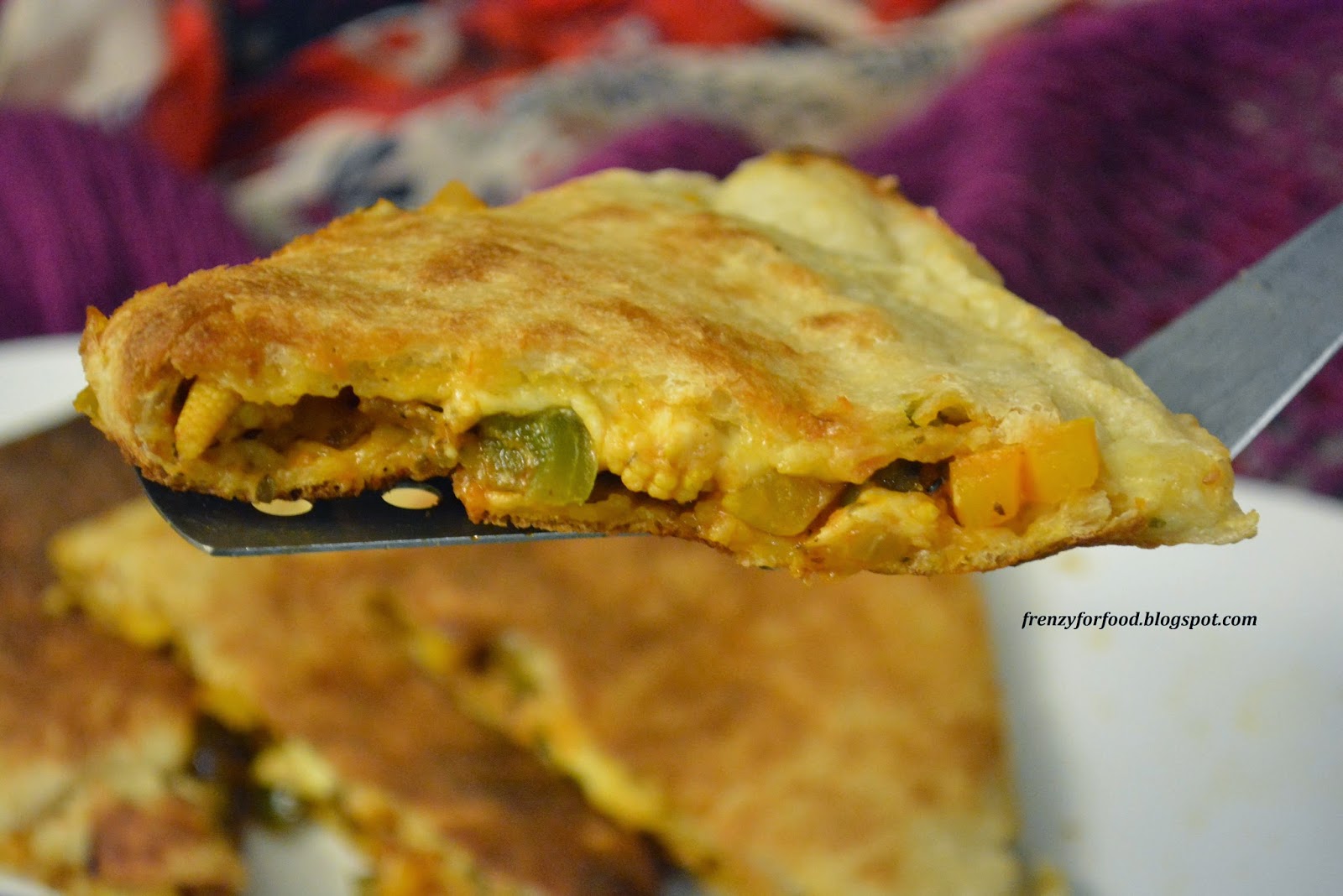 Food Frenzy....!!: Stuffed Pizza Triangles!!