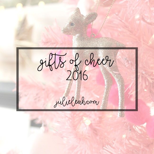 Blogger Holiday Gift Guide