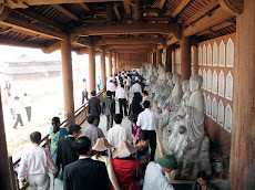 Corridor with Buddhas in Bai Dinh