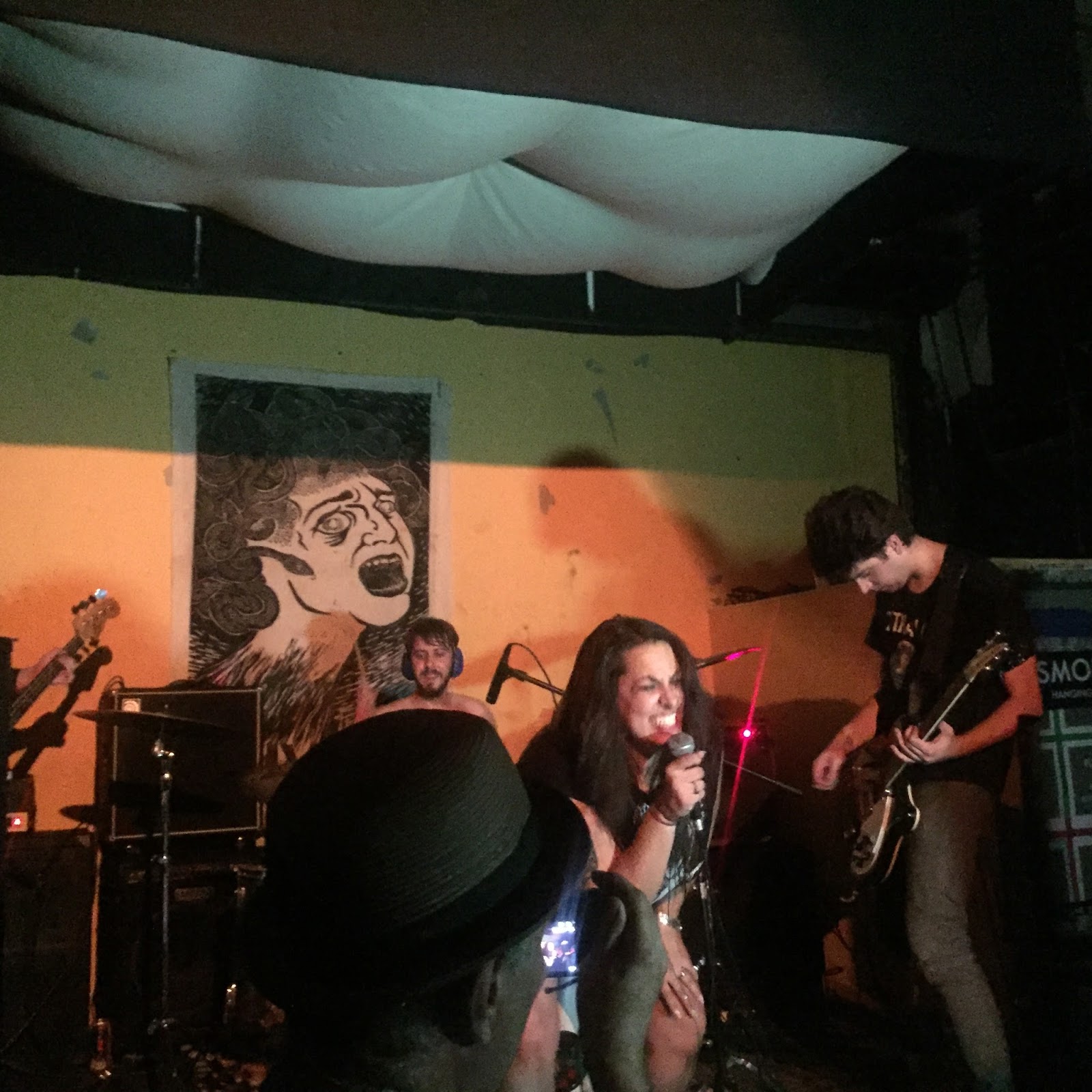 Dark Forces Swing Blind Punches Pulling Their Weight Why Couch