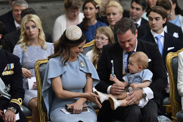 Prince-Oscar-christening-Ceremony-11.jpg