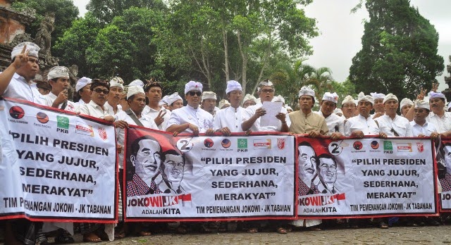 Dukungan Jokowi Disuarakan di Pura Luhur Batukaru