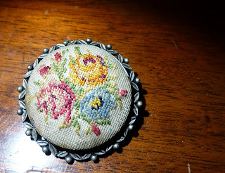 The Geeky Goblin: Rose brooch cross stitch pattern