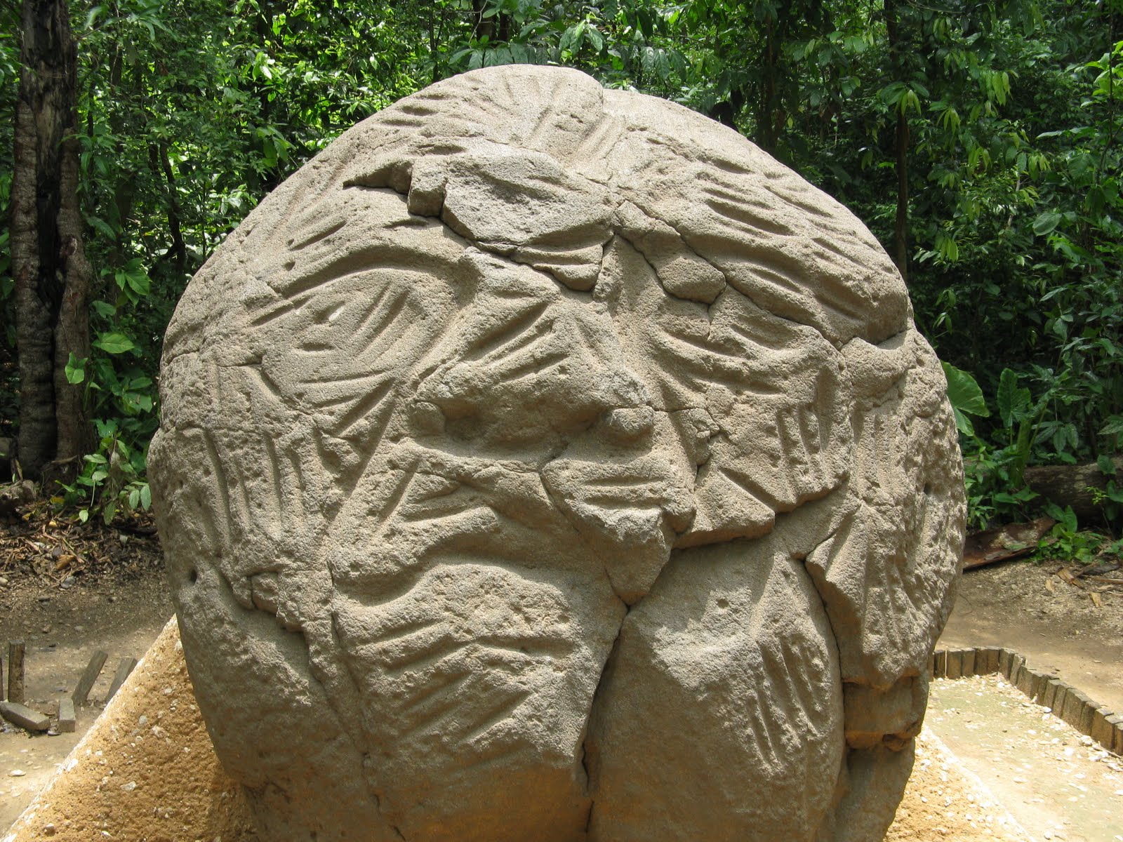 from-tapachula-to-cancun-gallery-of-olmec-heads