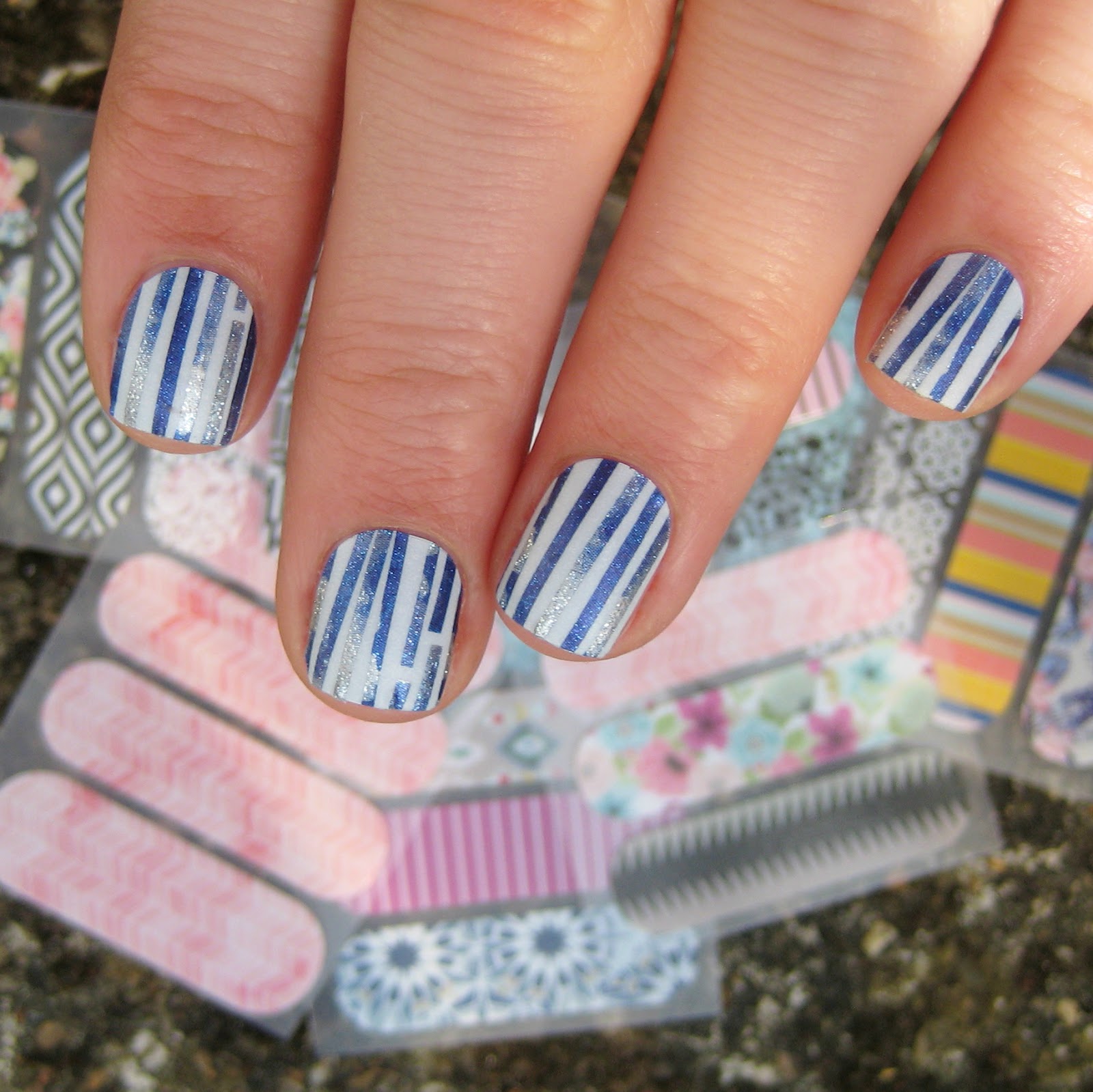 Dahlia Nails Jamberry Nail Wraps