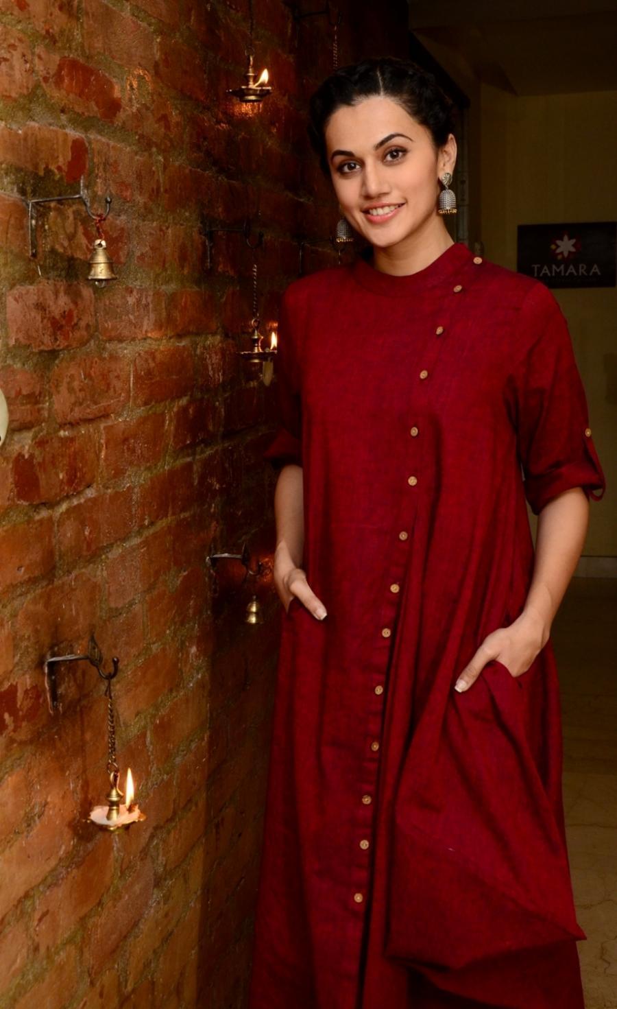 Actress Taapsee Pannu Photoshoot In Maroon Dress
