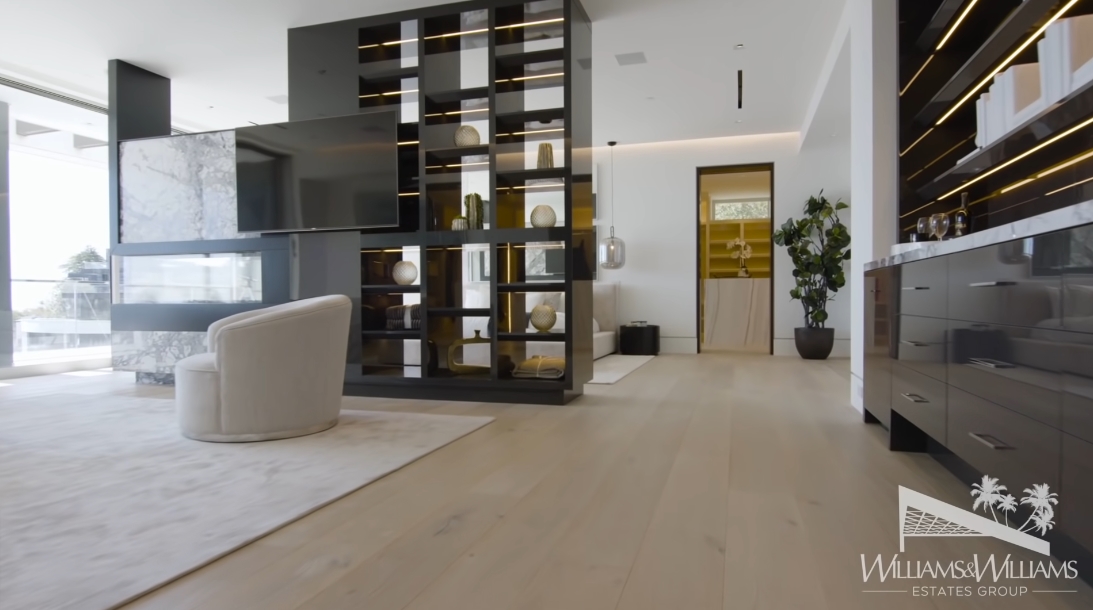 43 Interior Design Photos vs. 1250 Bel Air Rd Luxury Mansion Tour