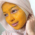 Tona kulit sekata dengan masker kunyit campur lemon.