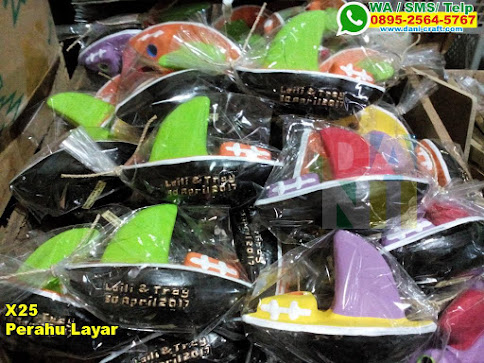 Toko Perahu Layar
