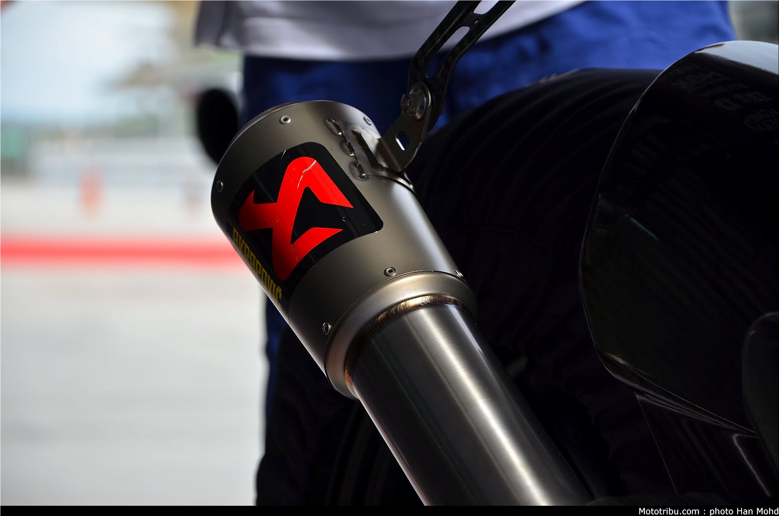 motogp exhaust