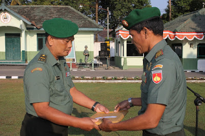 KODIM 0725/SRAGEN LEPAS ANGGOTA YANG MPP
