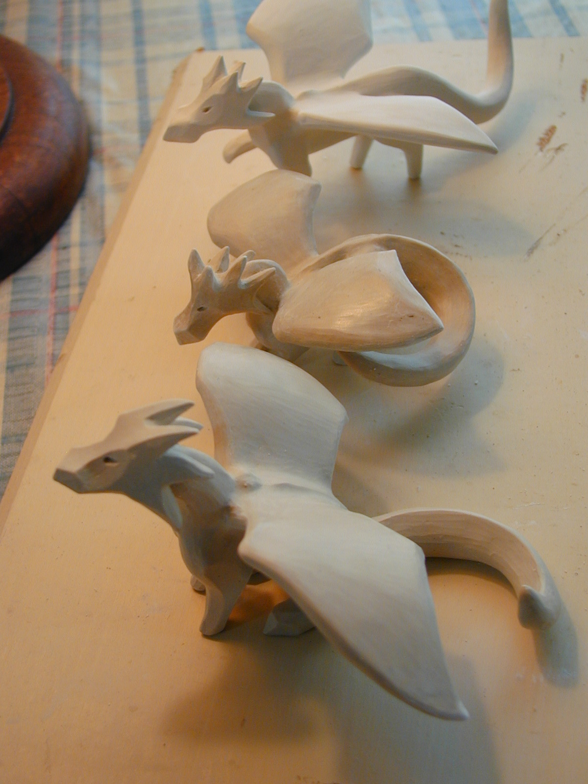 bed-for-bearded-dragon-ceramic-tiles