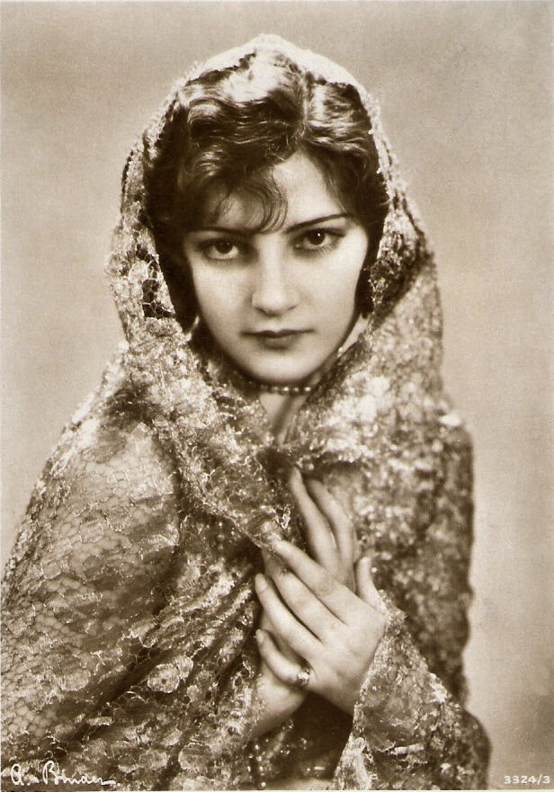 Ita Rina en 1928