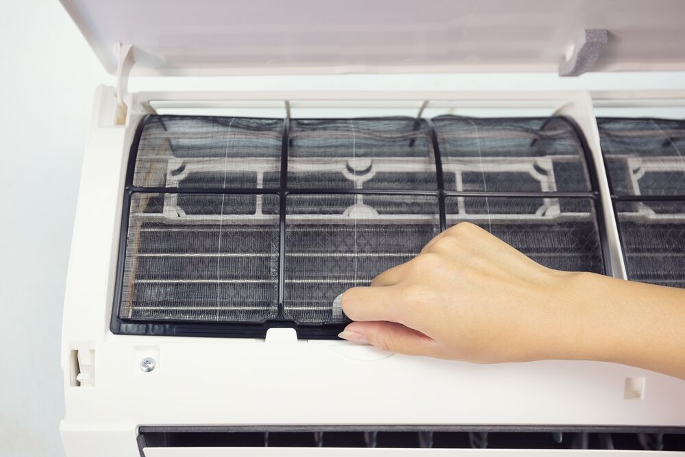 Textbook Mommy How to Tell if You Need to Change Refrigerant in Your