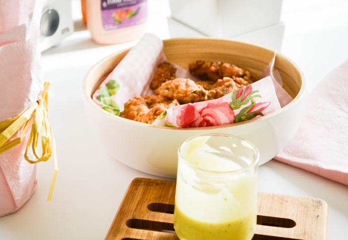Craft A Doodle Doo - The awesome new fried chicken recipe to try RIGHT NOW! #easy #chicken #tenders