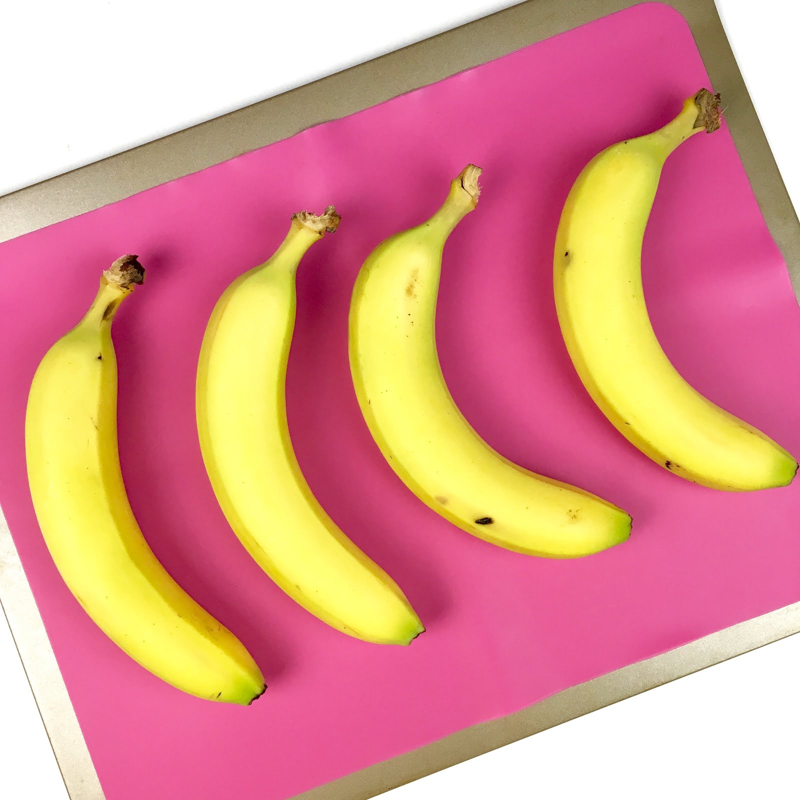{VIDEO} How To Quickly Ripen Bananas in the Oven Baking 101 Video