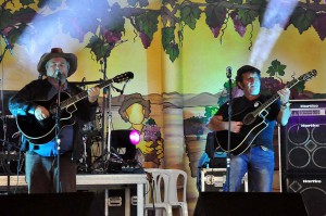 Cerca de 500 pessoas participaram do 1° Festival de Música de Colombo