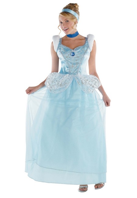 JuSt IN: Fairy Tales Costume?
