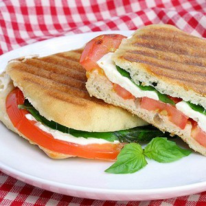 Сэндвичи с чиабаттой: коллекция рецептов