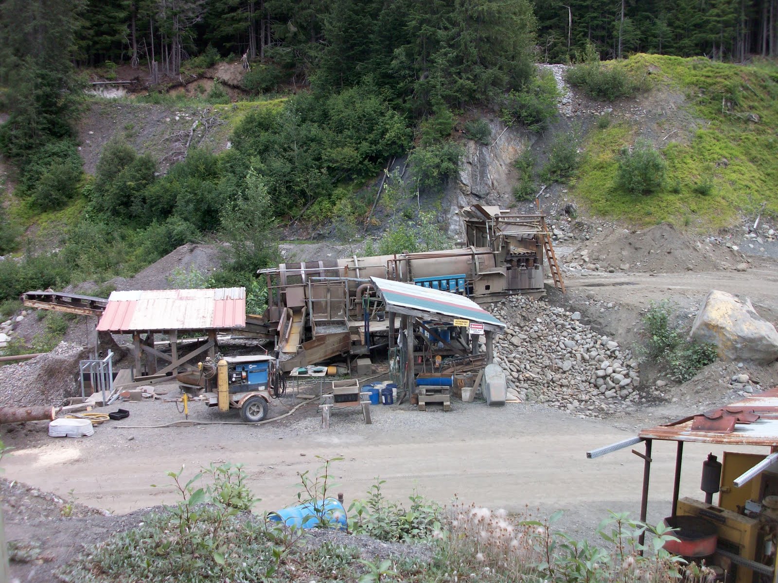 Living at Large Big Nugget Mine Near Haines Alaska August 2011