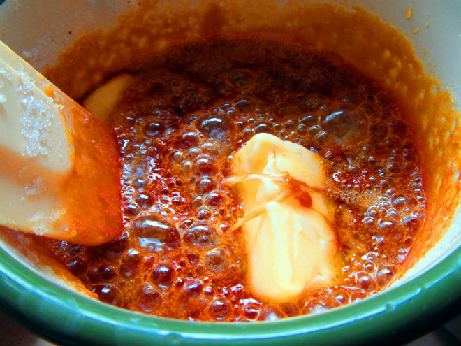 Caramel pear bundt cake by Laka kuharica: for caramel sauce carefully stir in the butter.