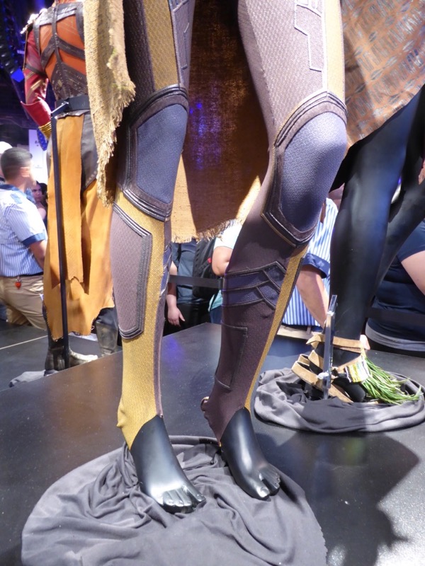 Black Panther Shuri costume legs