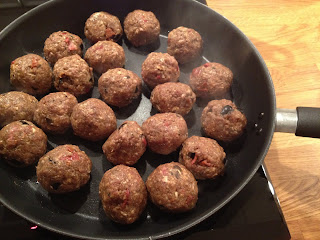 K%25C3%25B6ttbullar%2B%25284%2529 - Mina köttbullar