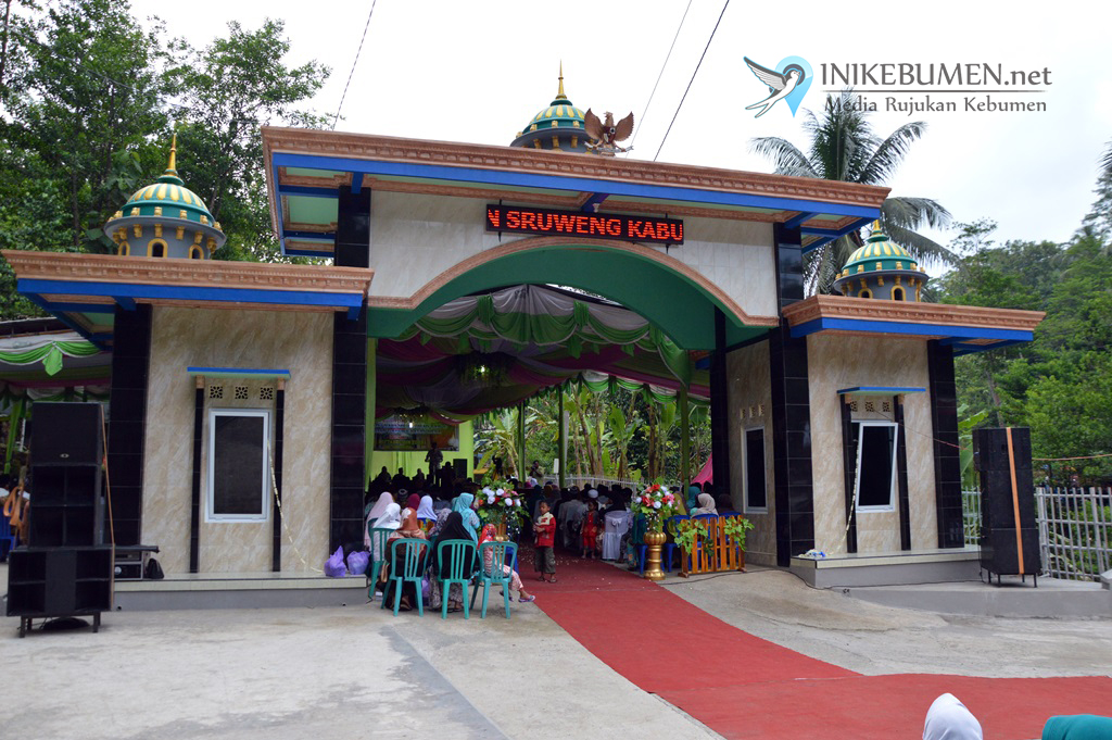 Desa Penusupan Miliki Gapura Termewah di Kebumen ini