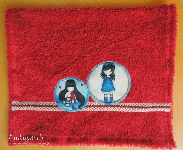 Tutorial como customizar una toalla con tela Gorjuss