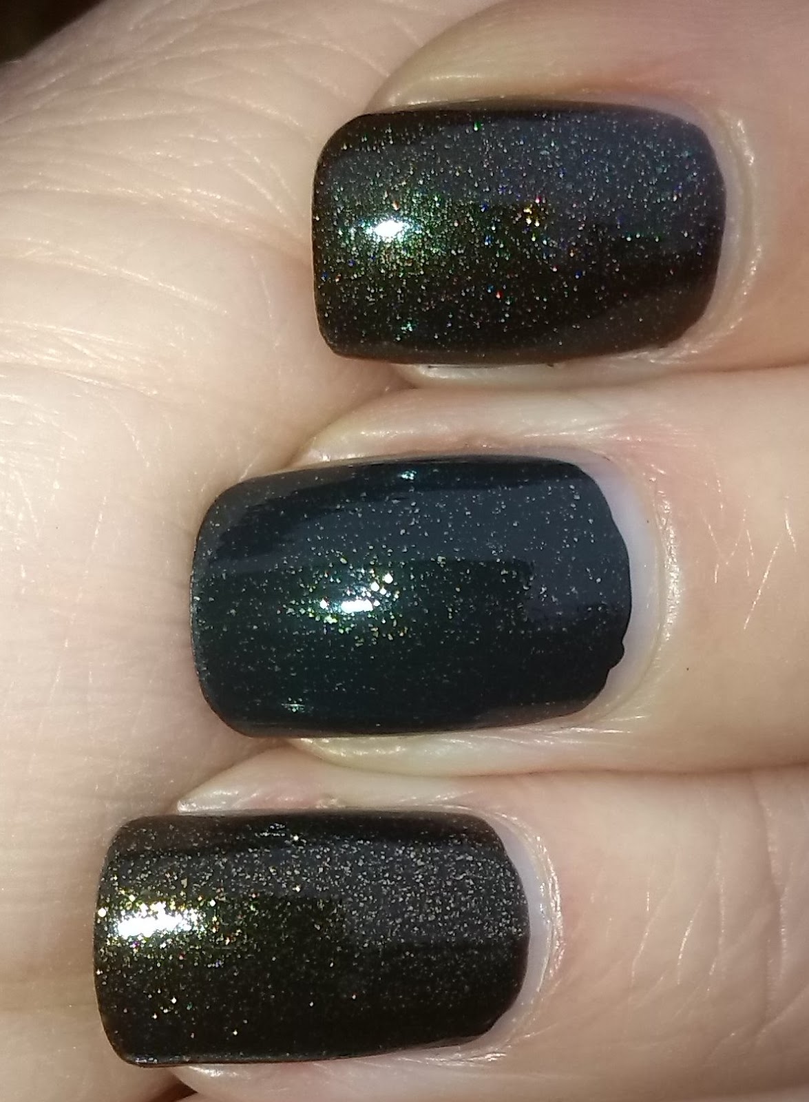 ATC Slitheen,  OPI Live and Let Die,  AE Beauty Never Fails