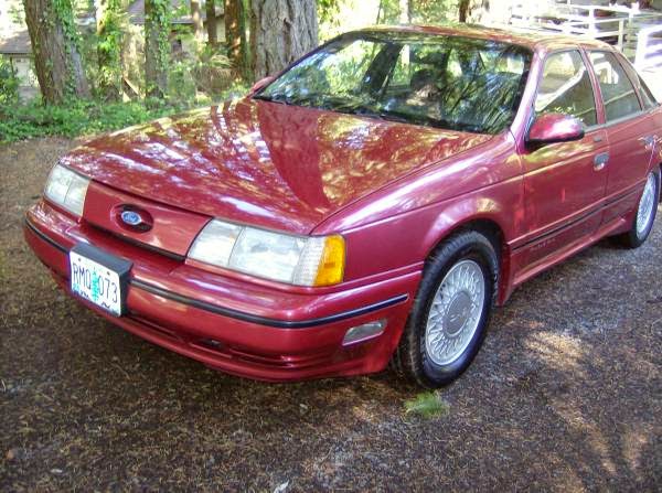 Ford Taurus 1990 универсал