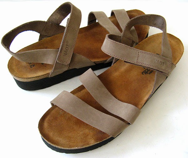 leather sandals size 11