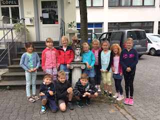 Unvergesslicher Kindergeburtstag bei Stuck-Belz in der Werkstatt Unvergesslicher Kindergeburtstag bei Stuck-Belz in der Werkstatt