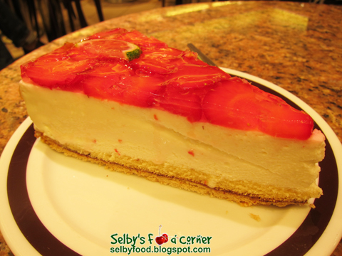 Euro Strawberry Cake Euro Strawberry Cake