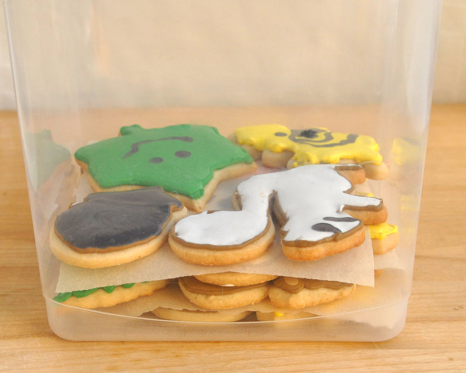 Beki Cook's Cake Blog How to Store Decorated Cookies