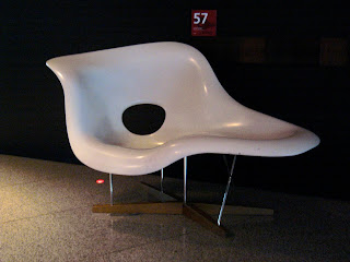 20th Century Masterpieces : : La Chaise Lounge Chair by Charles & Ray Eames, 1948