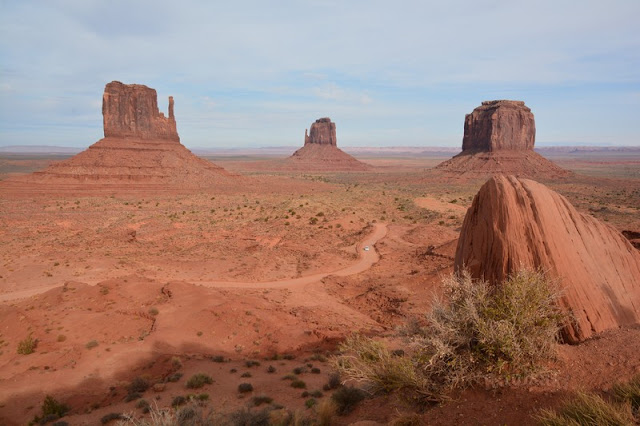 Viaje con tienda de campaña por el Oeste Americano - Blogs de USA - Monument Valley, ¿rodamos una del oeste? (1)