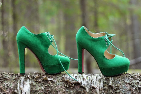 green high heels 