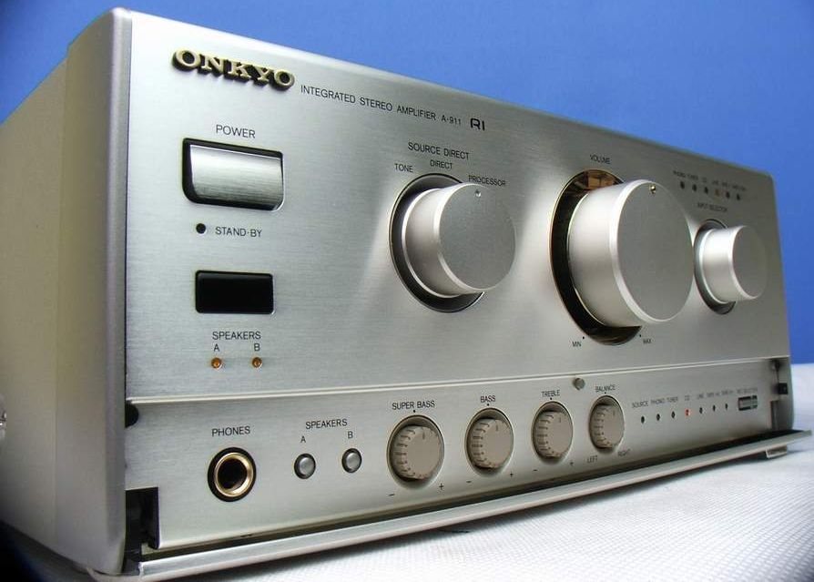 Onkyo A911 Integrated Amplifier AudioBaza