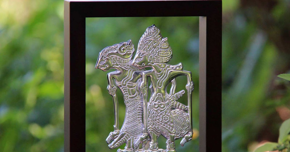 Kerajinan Souvenir Jogja Wayang Pigura