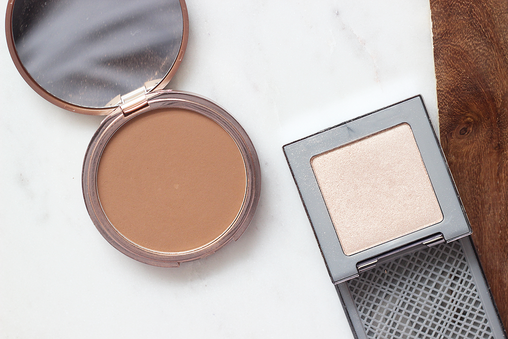 I have Urban Decay's Beached Bronzer in Bronzed and the Afterglow 8-Ho...